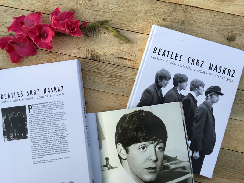 beatles_kniha_the_beatles_book_kalendar__